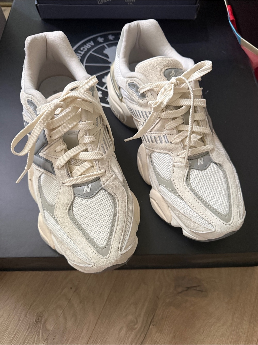 New Balance Women's Cream and Gray Chunky Retro Sneakers. 9060